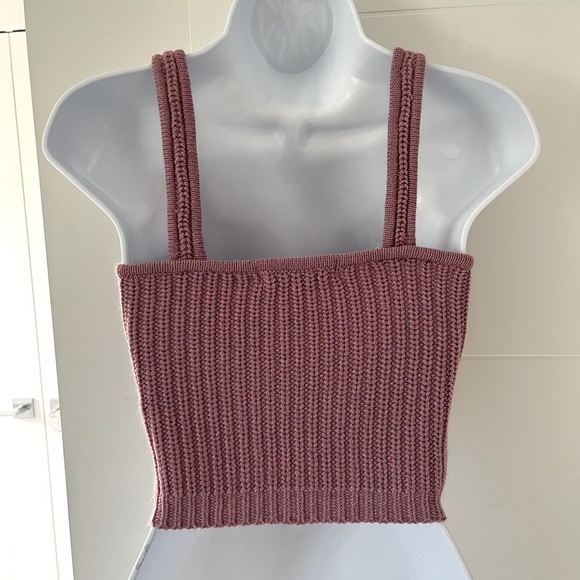 Aeropostale/ Knit crop top/ Lavender colour/ Stretchy/ Size US M - Picture 2 of 8